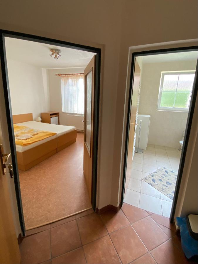 Vila Heda Frantiskovy Lazne Luaran gambar