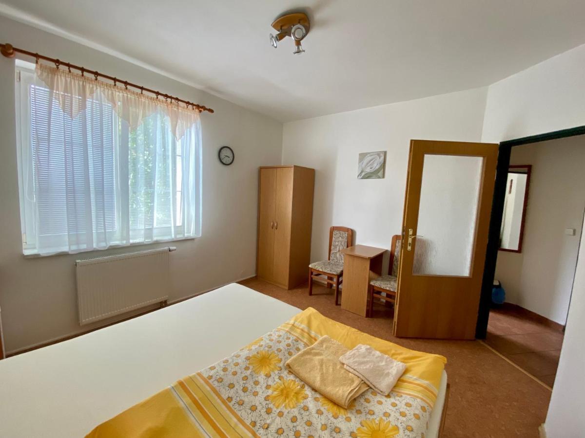 Vila Heda Frantiskovy Lazne Luaran gambar